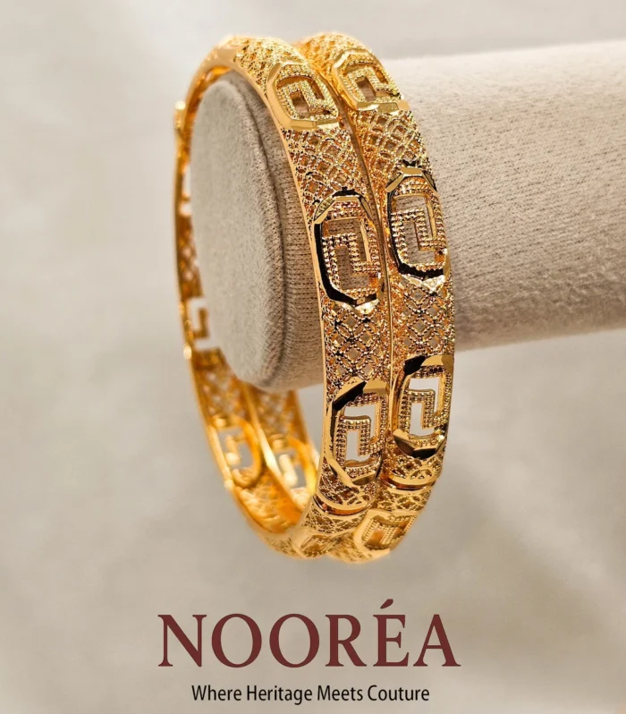 Areej Geometric Gold Bangle