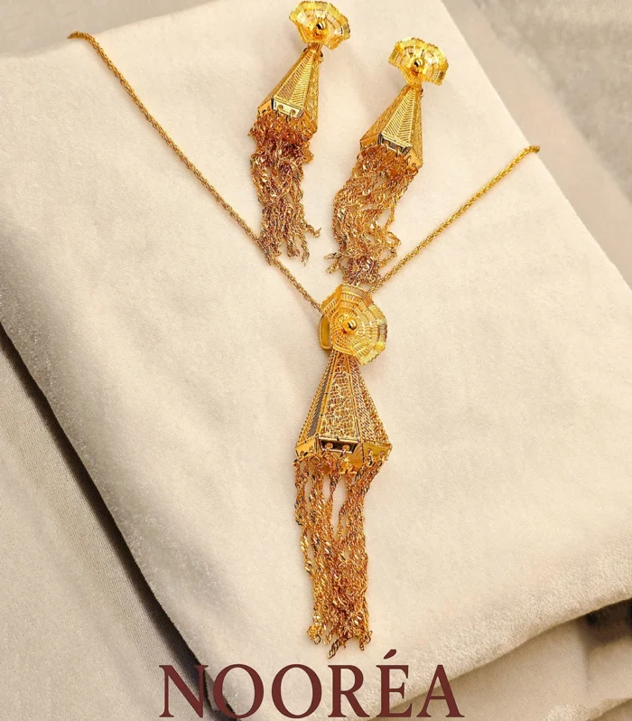 Rajrani Grand Statement Set