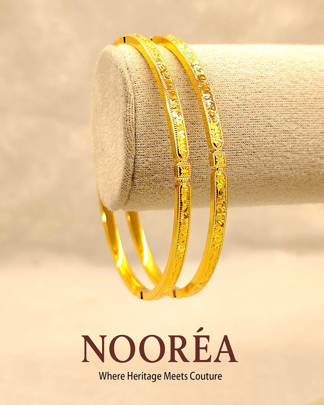 Classic Gleam Bangles