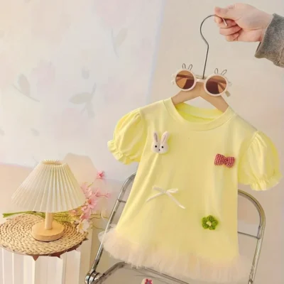 New Spring Dress for Girls, Featuring a Princess Style Skirt with Mesh Detail, Short Sleeves, And a Cute Design