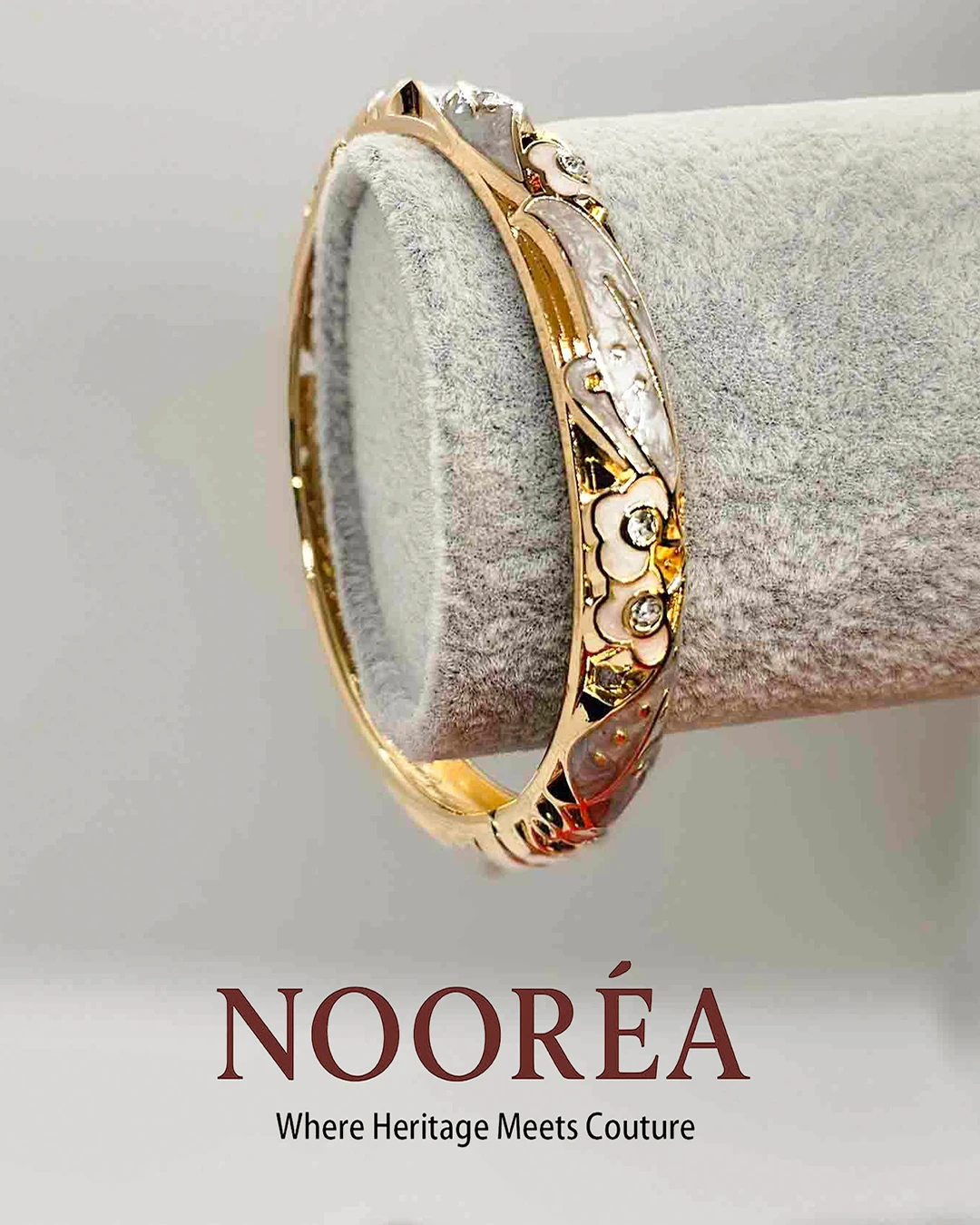 Aurelia Scroll Cuff