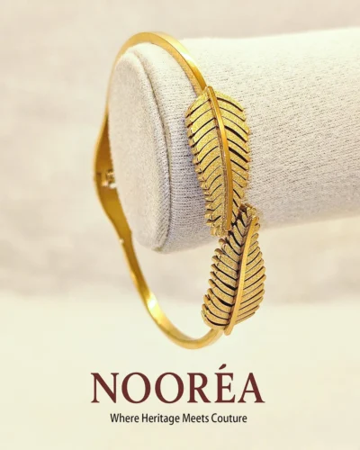 Royal Feather Wrap