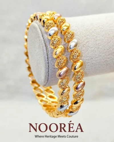 Pearl Glow Classic Bangle