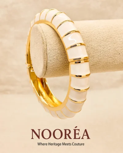 Ivory Ribbed Bangle